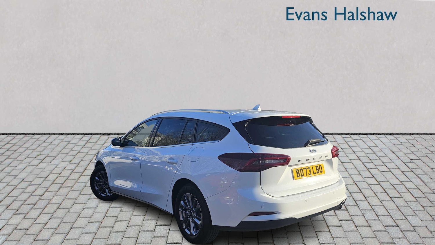 Used Ford Focus 2023 for sale - 76718075: Photo 2