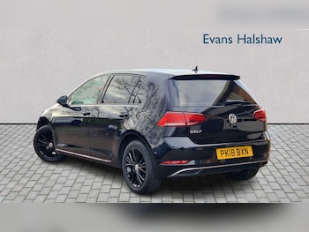 Used Volkswagen Golf 2018 for sale - 76524007: Photo