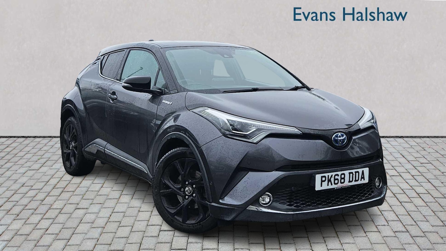 Used Toyota C-HR for sale - 76967873: Photo 1