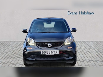 Used smart fortwo 2018 for sale - 77899265: Photo