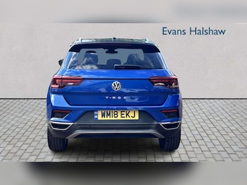 Used Volkswagen T-Roc 2018 for sale - 78812289: Photo