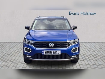 Used Volkswagen T-Roc 2018 for sale - 78812289: Photo