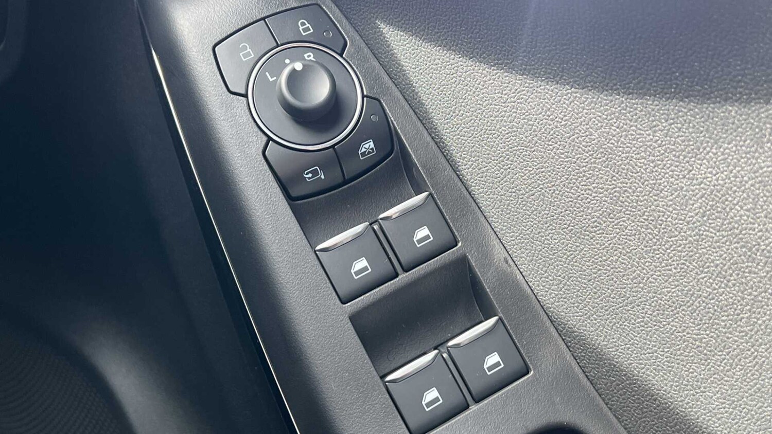 Used Ford Puma 2024 for sale - 77233038: Photo 25