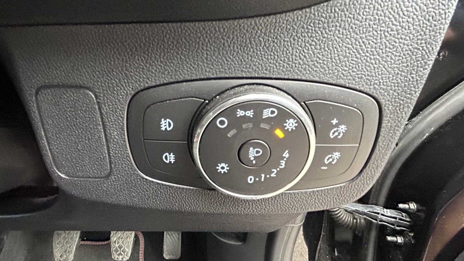 Vehicle 33