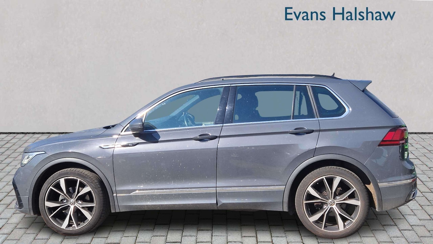 Used Volkswagen Tiguan 2021 for sale - 78060275: Photo 4