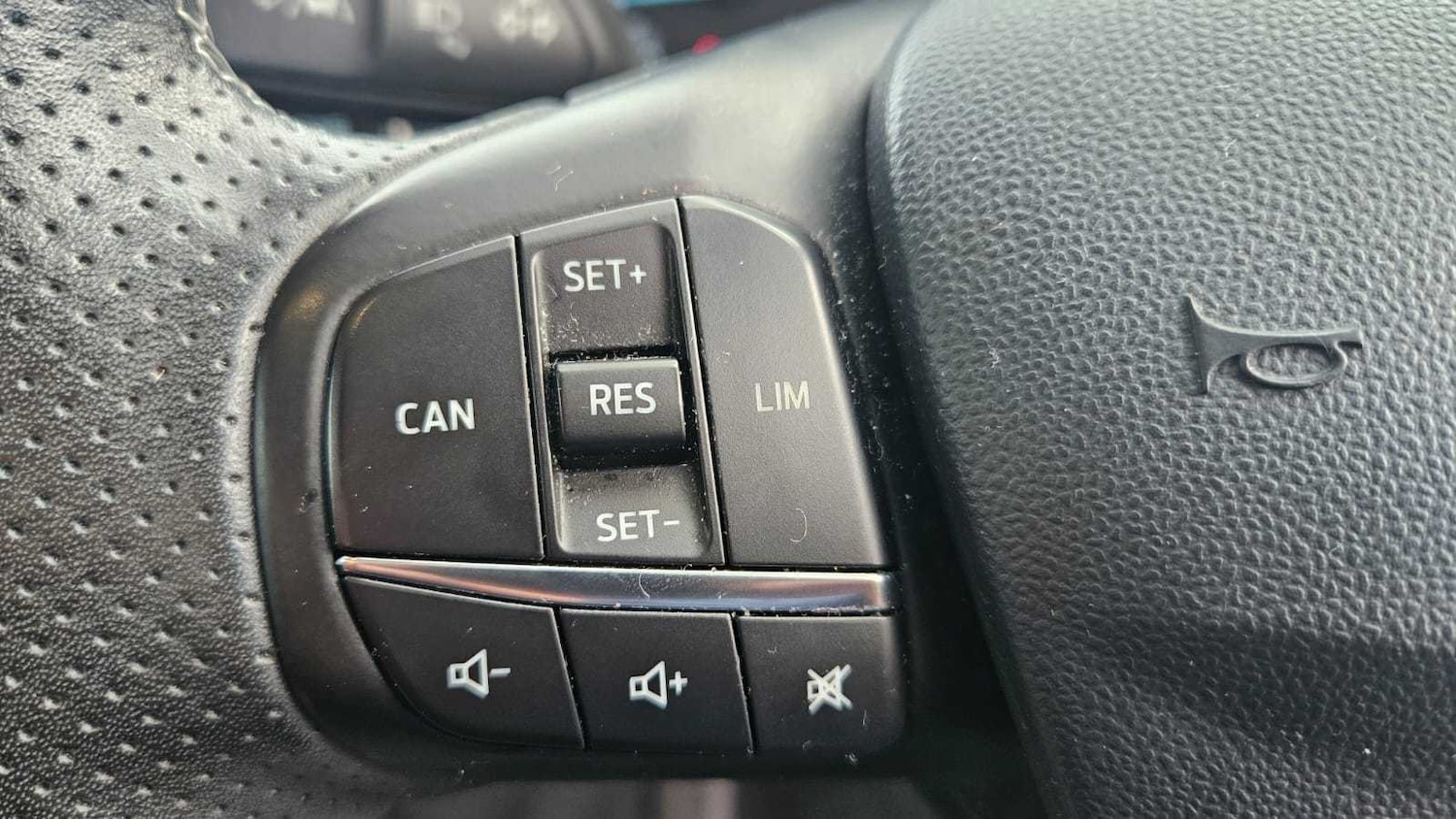 Used Ford Fiesta 2018 for sale - 76938206: Photo 19