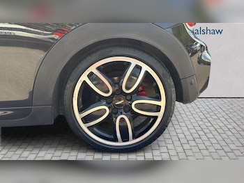 Used MINI Convertible 2018 for sale - 78550837: Photo