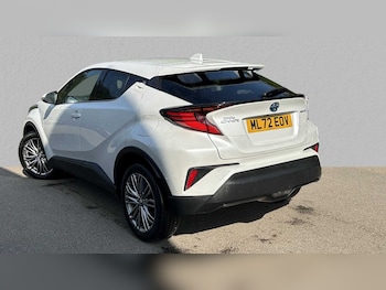 Used Toyota C-HR 2022 for sale - 76180743: Photo