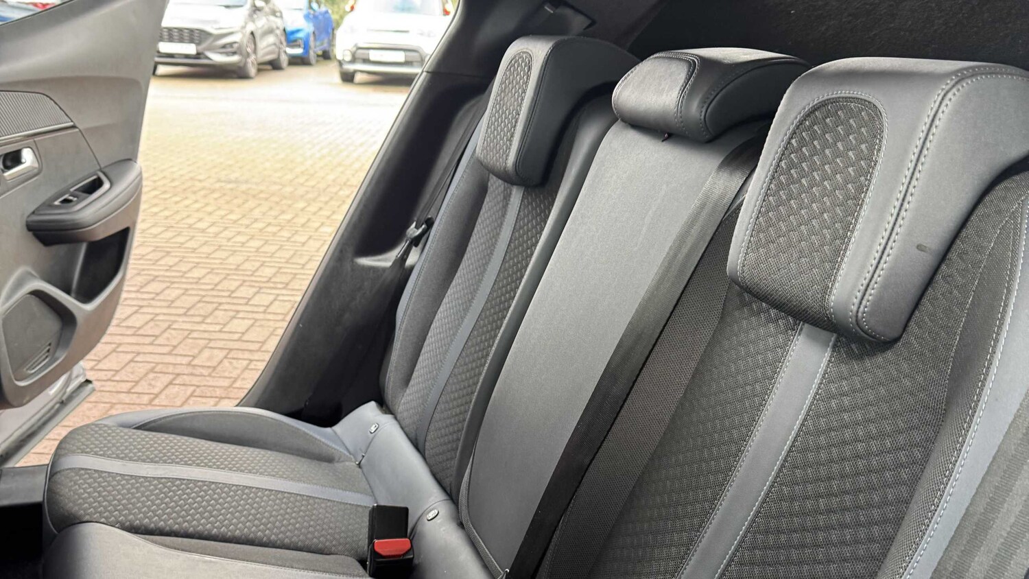 Used Peugeot 2008 2020 for sale - 77022234: Photo 16