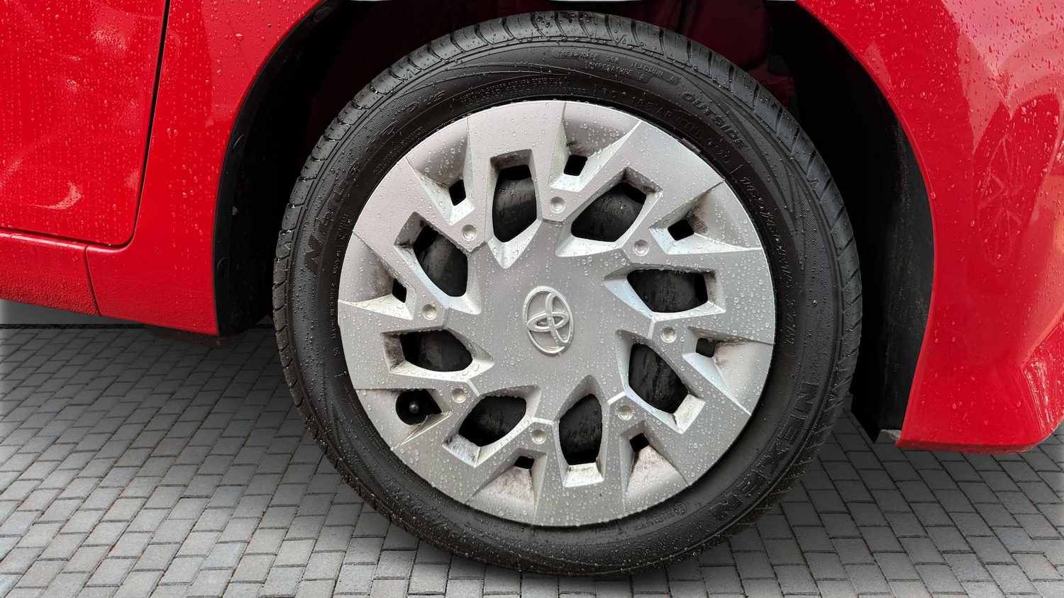 Used Toyota AYGO 2018 for sale - 77147381: Photo 6