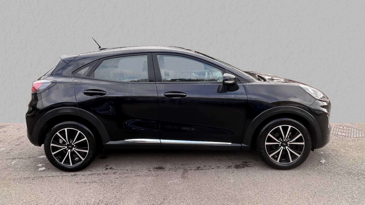 Used Ford Puma 2023 for sale - 76015988: Photo 2