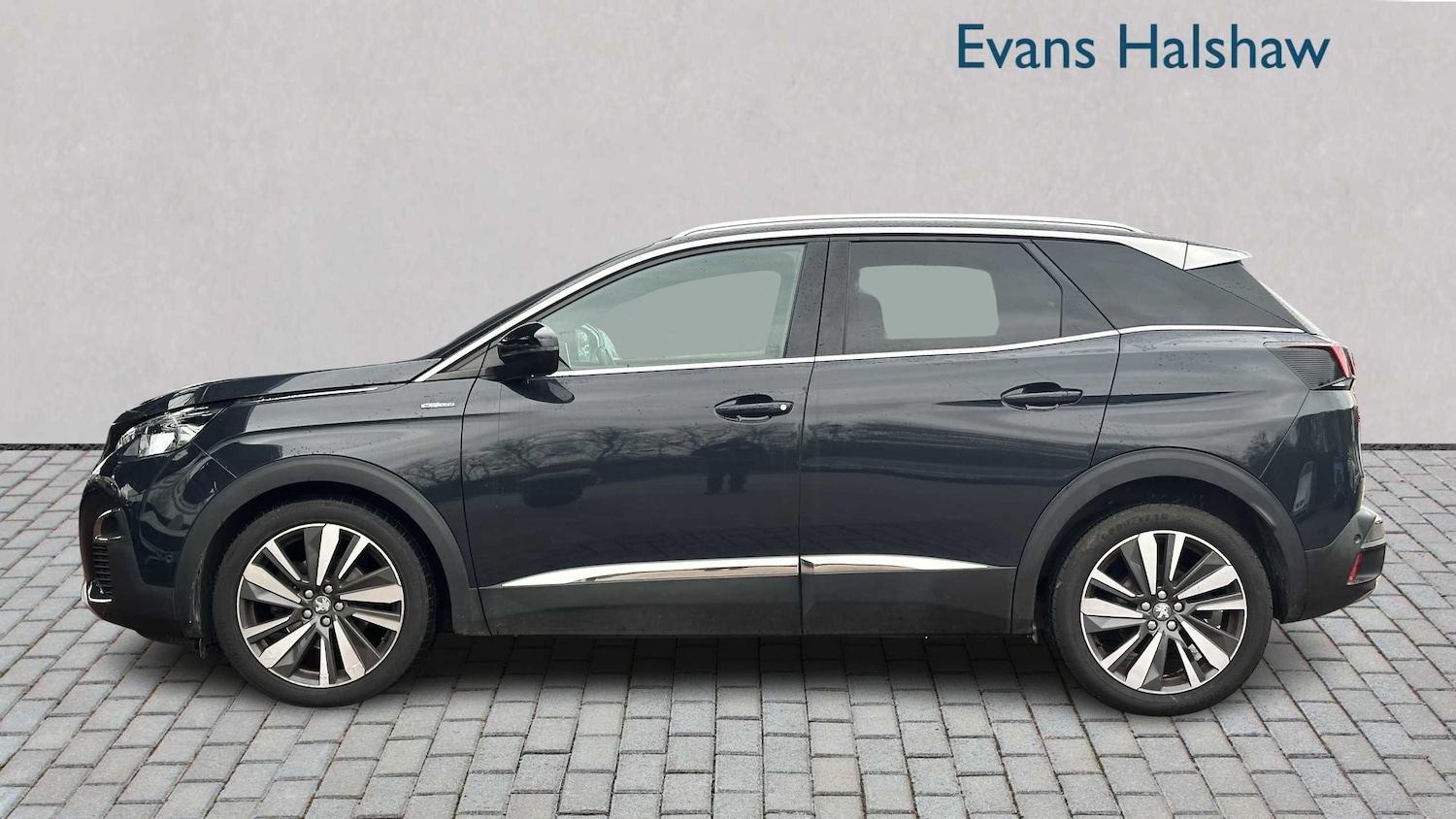 Used Peugeot 3008 2018 for sale - 76938245: Photo 4