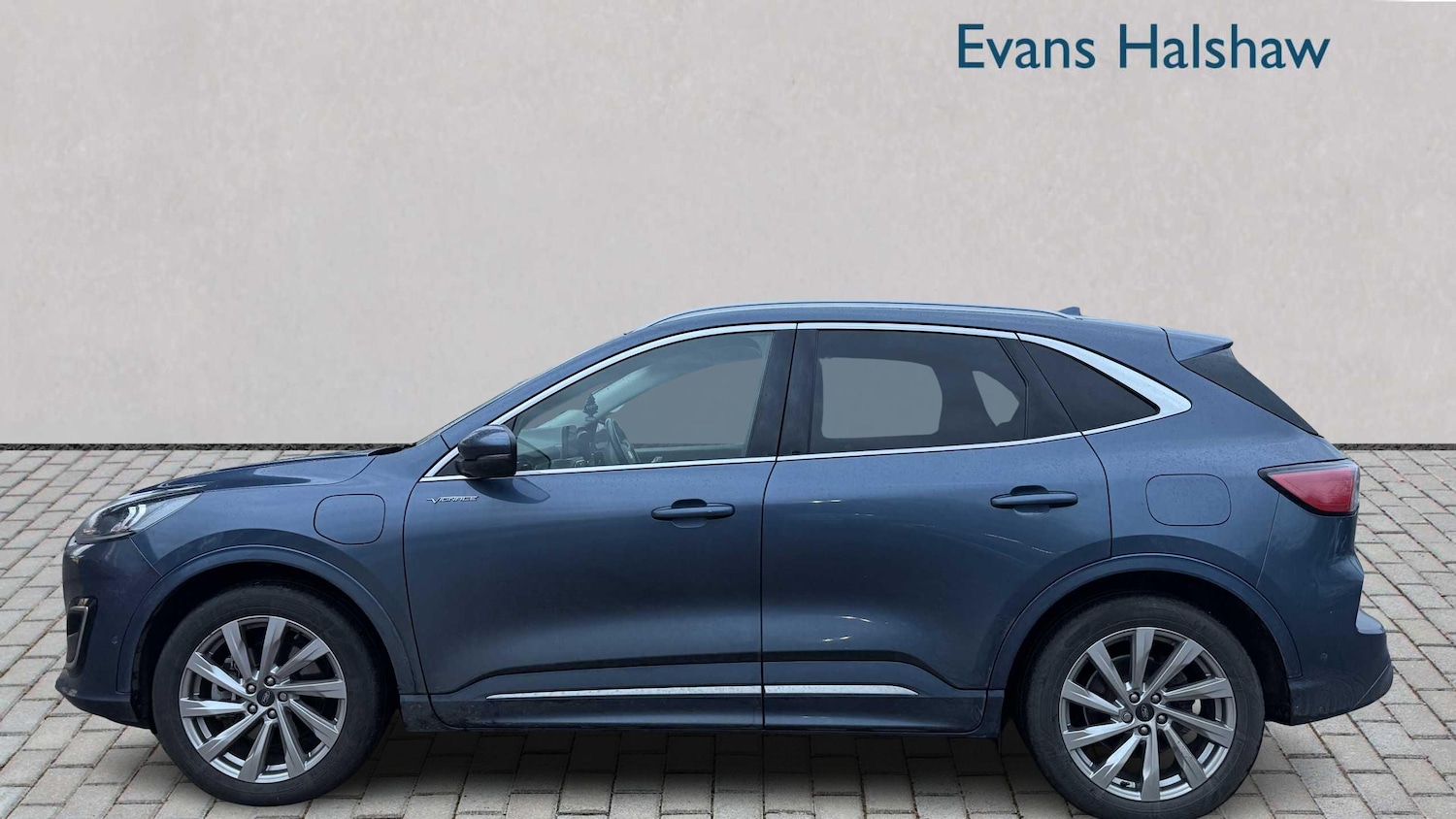 Used Ford Kuga 2021 for sale - 76889730: Photo 4