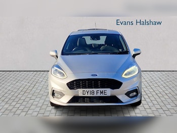Used Ford Fiesta 2018 for sale - 77232959: Photo