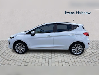 Used Ford Fiesta 2017 for sale - 78893395: Photo