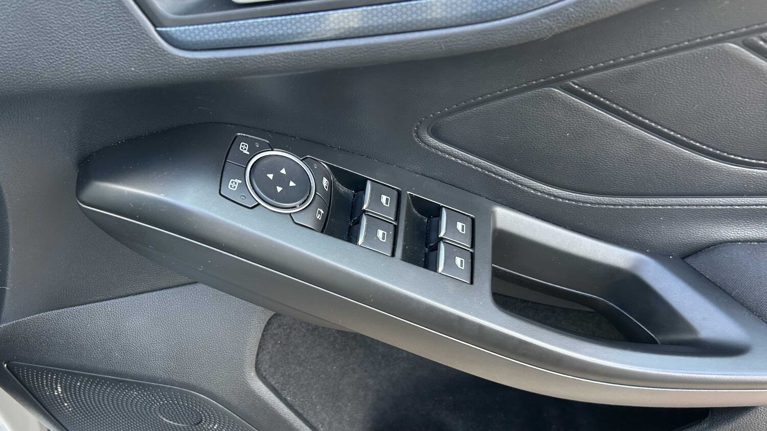 Used Ford Focus 2021 for sale - 76016061: Photo 32