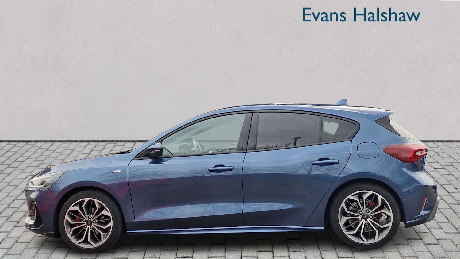 Used Ford Focus 2022 for sale - 77995785: Photo 3