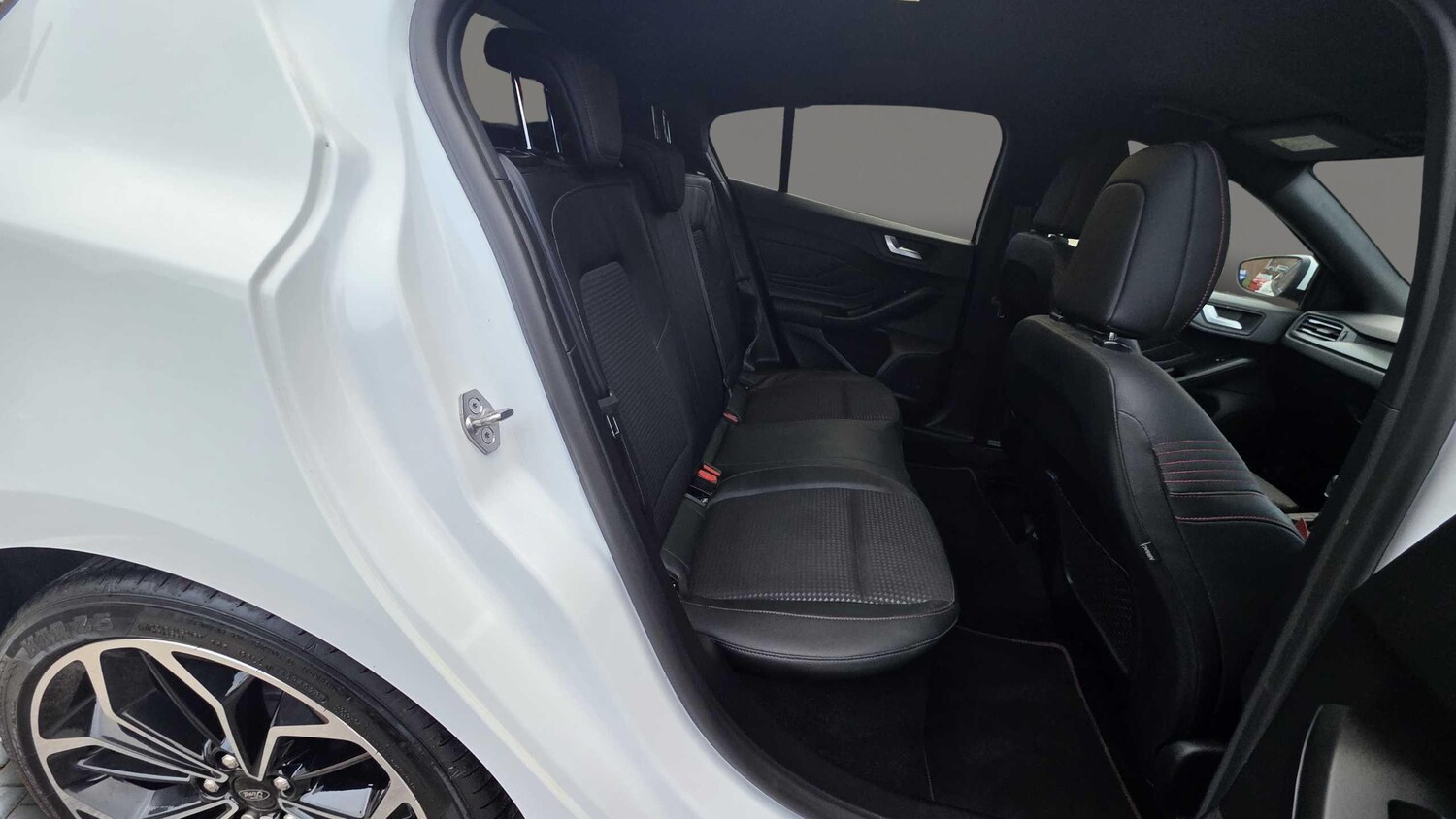 Used Ford Focus 2020 for sale - 77540606: Photo 9