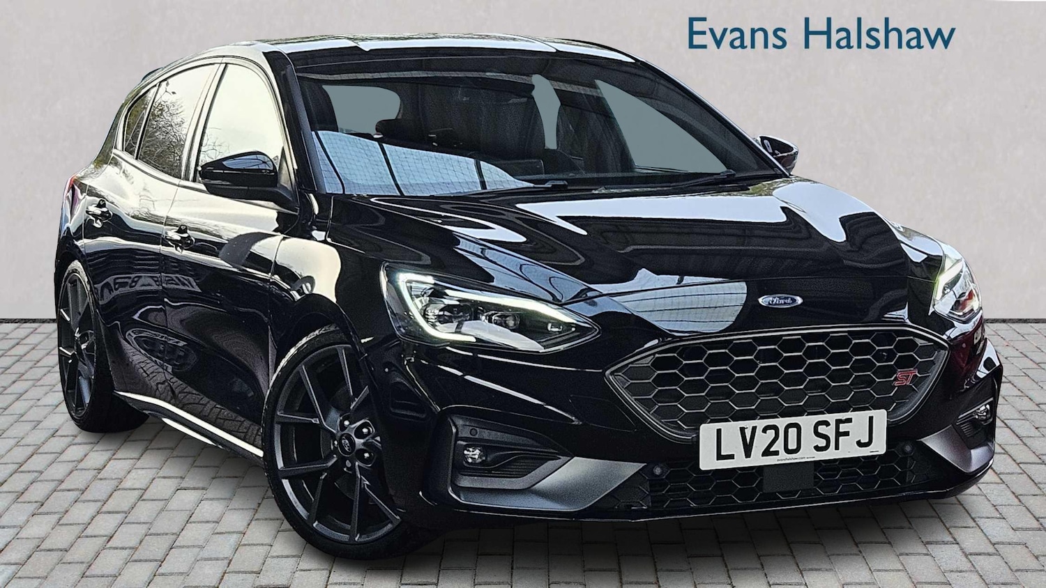 Used Ford Focus 2020 for sale - 76718071: Photo 1