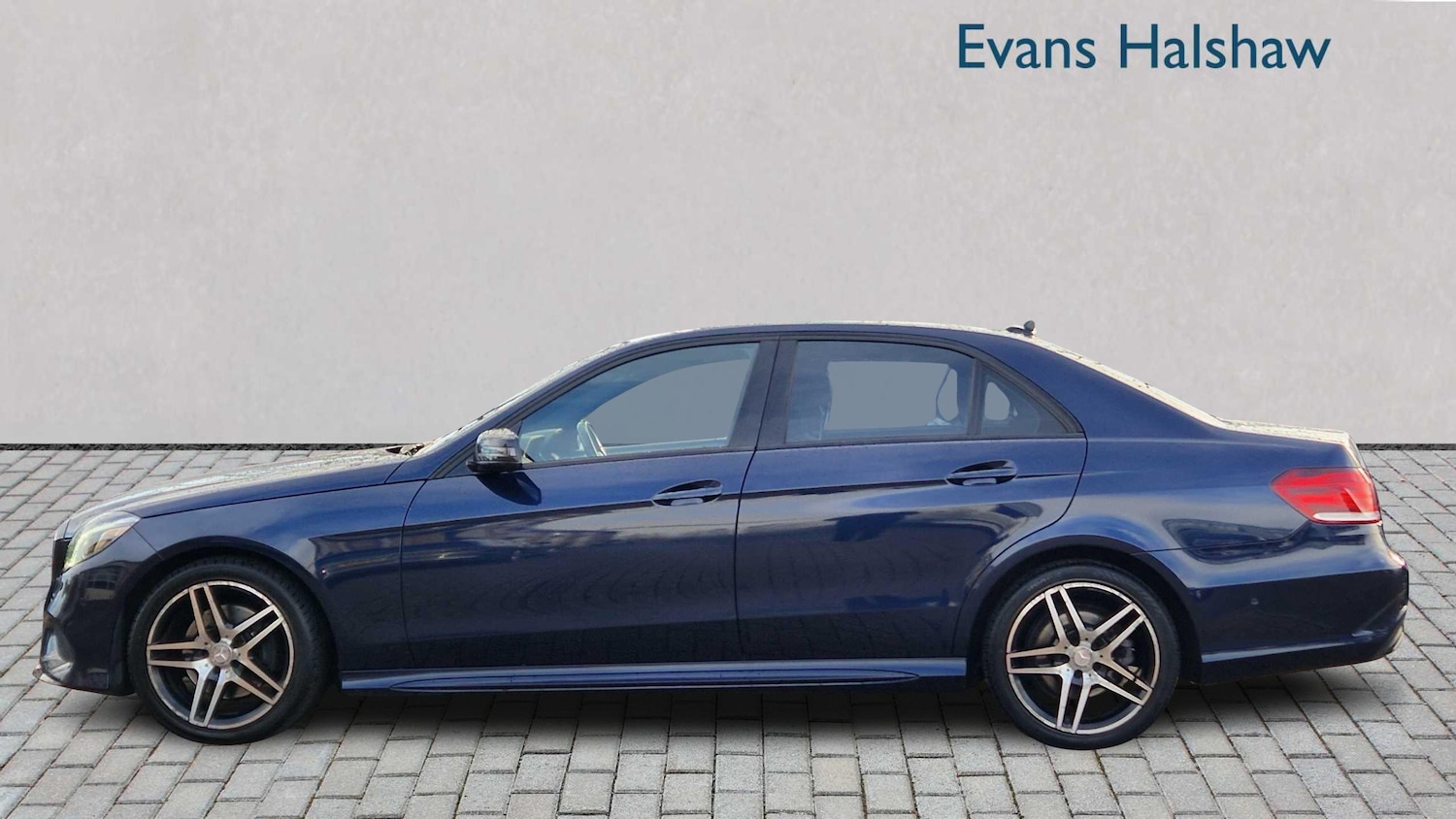 Used Mercedes-Benz E Class 2015 for sale - 77361502: Photo 5