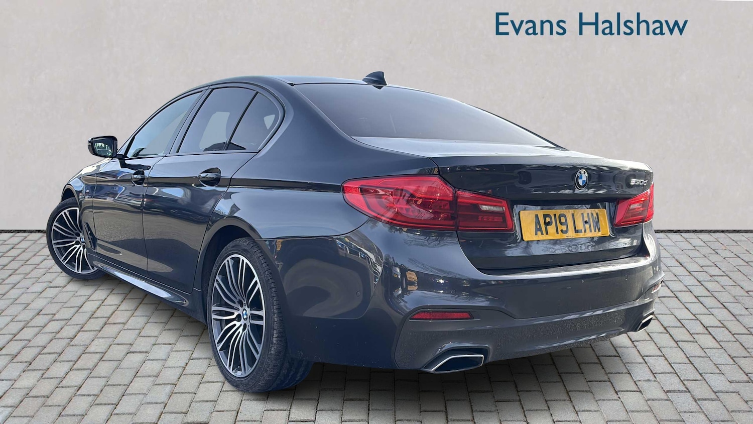 Used BMW 5 Series 2019 for sale - 77787102: Photo 2