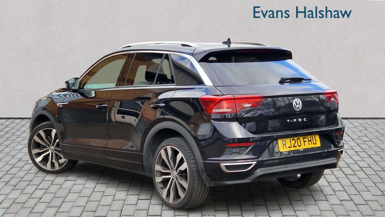 Used Volkswagen T-Roc for sale - 78089738: Photo 2