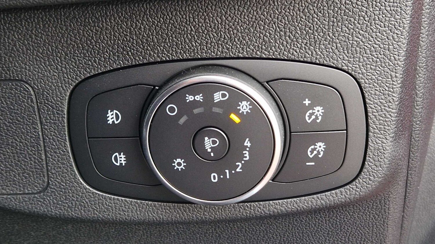 Used Ford Focus 2025 for sale - 77996085: Photo 19