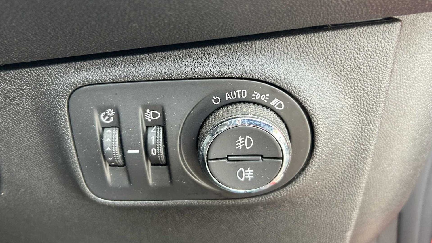 Used Vauxhall Corsa 2019 for sale - 76421110: Photo 29