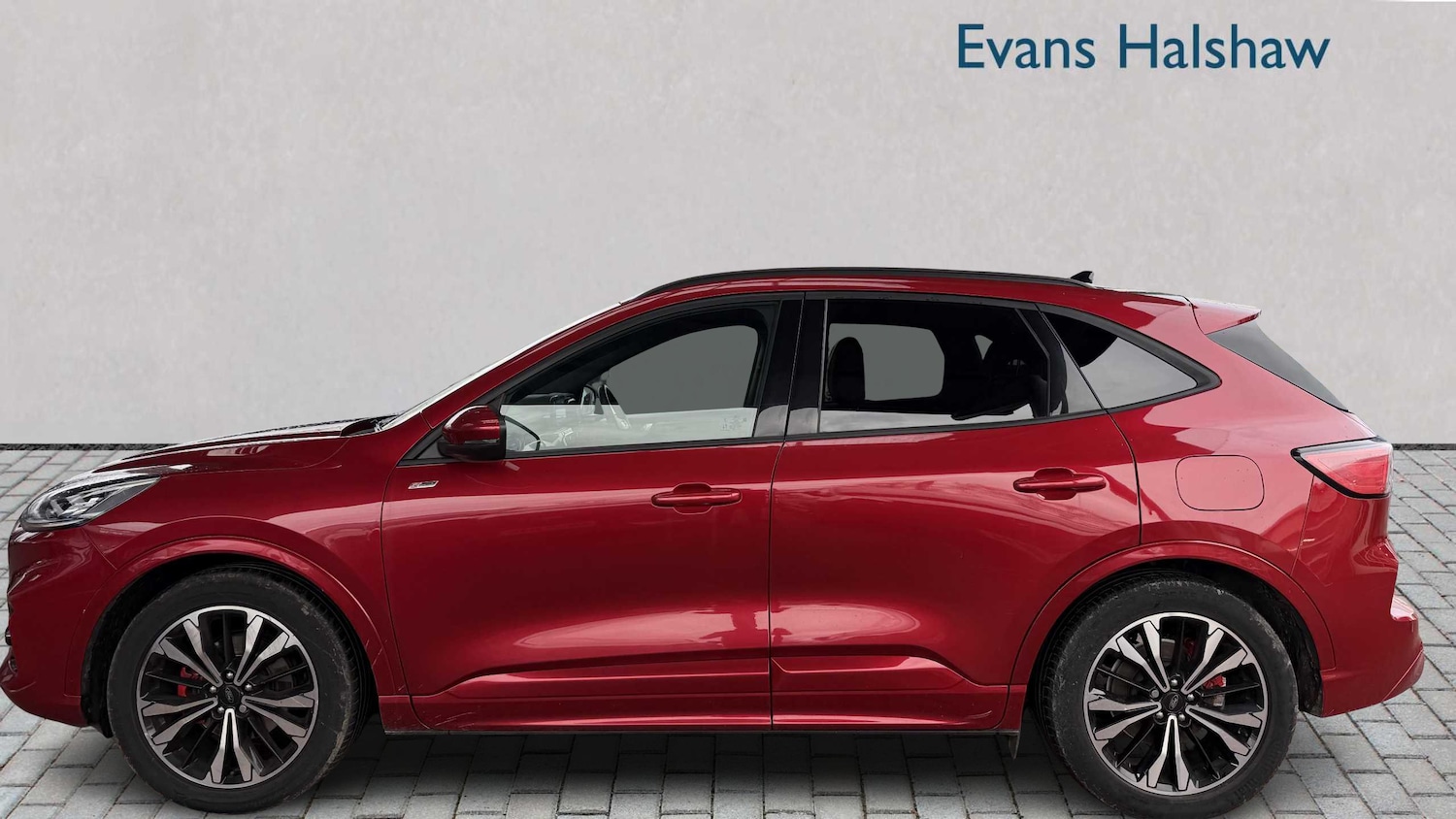 Used Ford Kuga 2023 for sale - 76889800: Photo 3