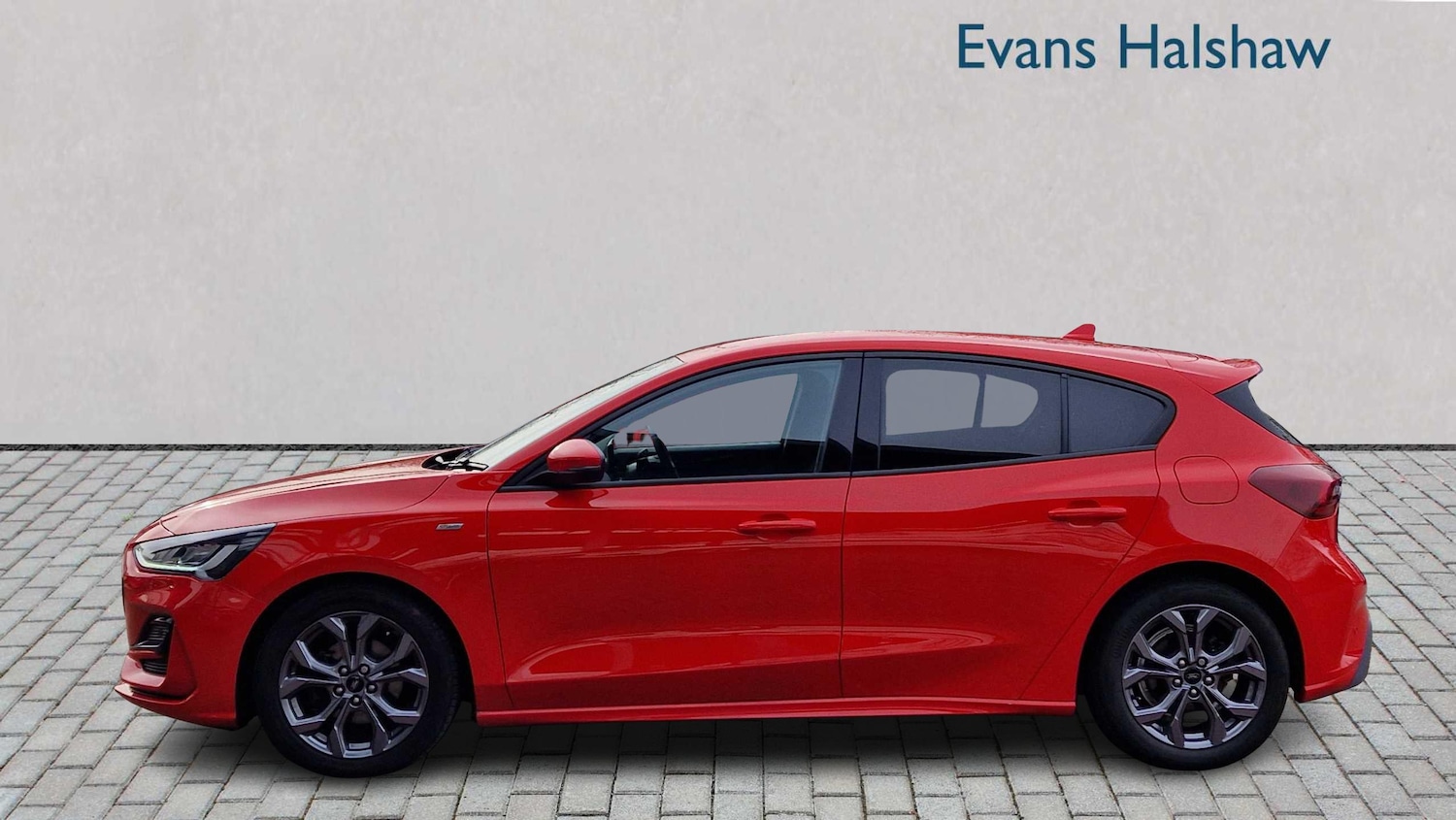 Used Ford Focus 2022 for sale - 77588982: Photo 4