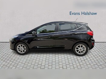 Used Ford Fiesta 2017 for sale - 78812310: Photo