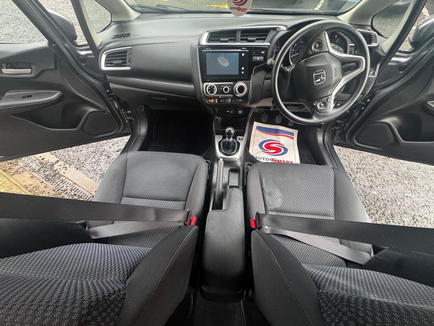 Used Honda Jazz 2017 for sale - 76530977: Photo 12