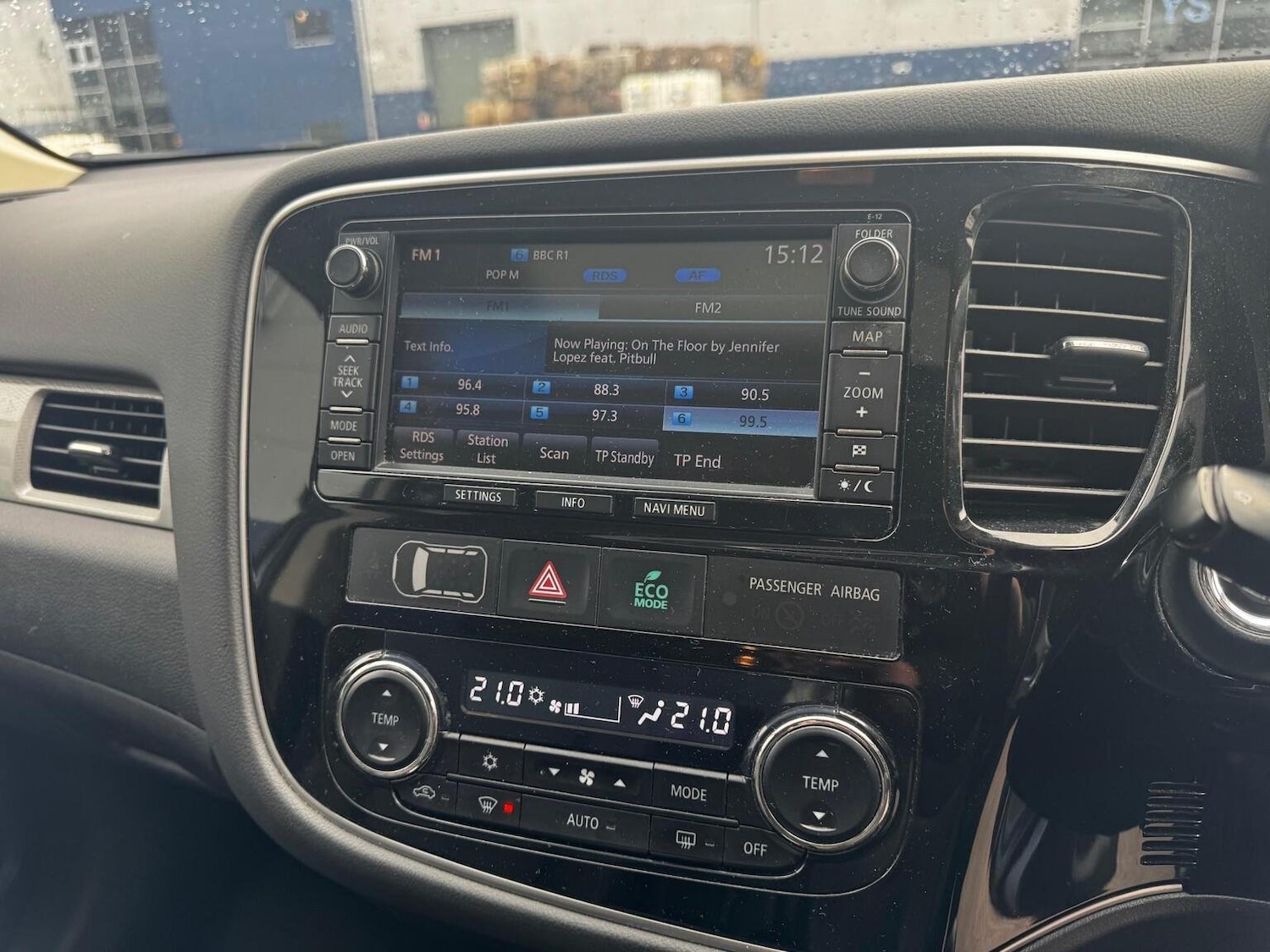 Used Mitsubishi Outlander 2015 for sale - 76530978: Photo 14