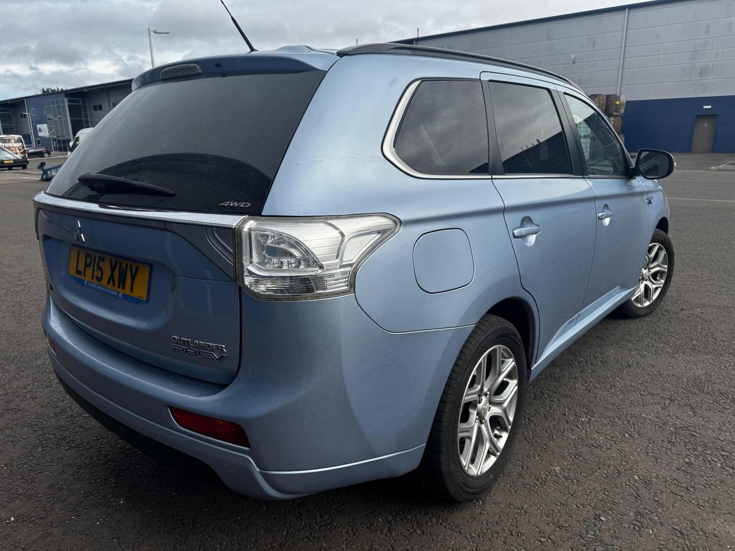 Used Mitsubishi Outlander 2015 for sale - 76530978: Photo 6
