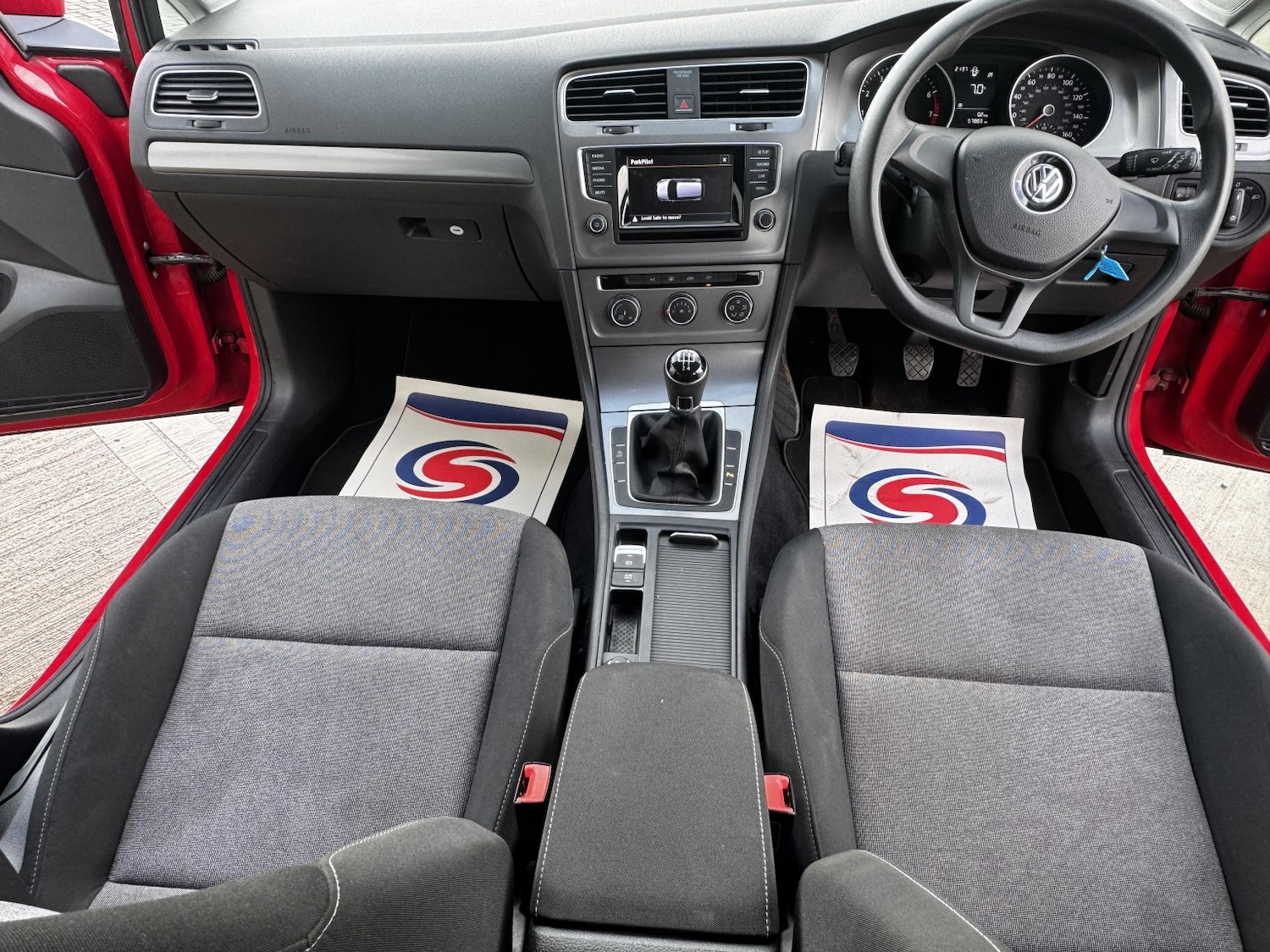 Used Volkswagen Golf 2015 for sale - 77837039: Photo 14