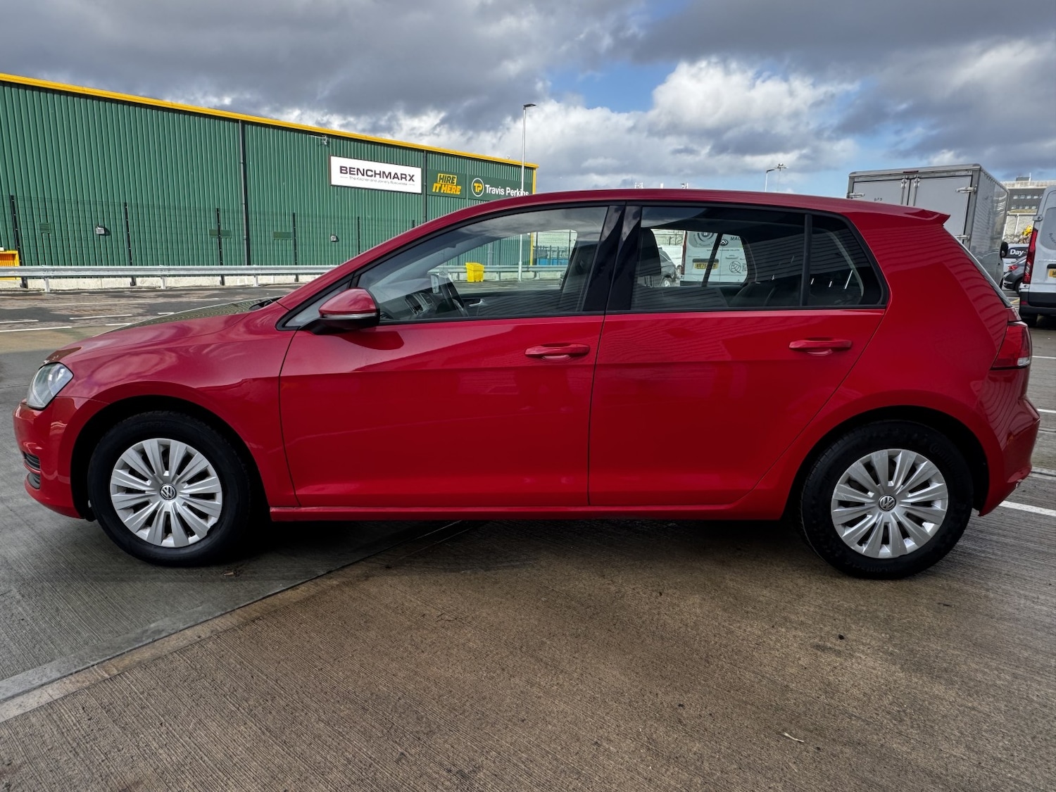 Used Volkswagen Golf 2015 for sale - 77837039: Photo 8
