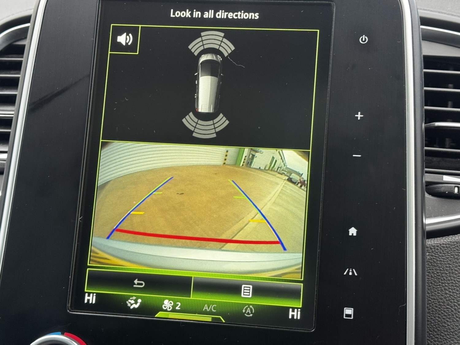 Used Renault Grand Scenic 2017 for sale - 77129483: Photo 16