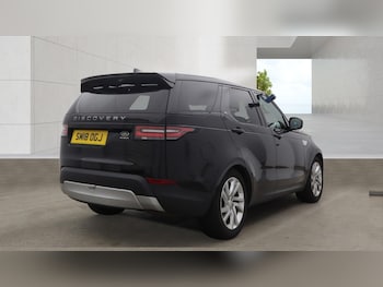 Used Land Rover Discovery 2018 for sale - 79439207: Photo