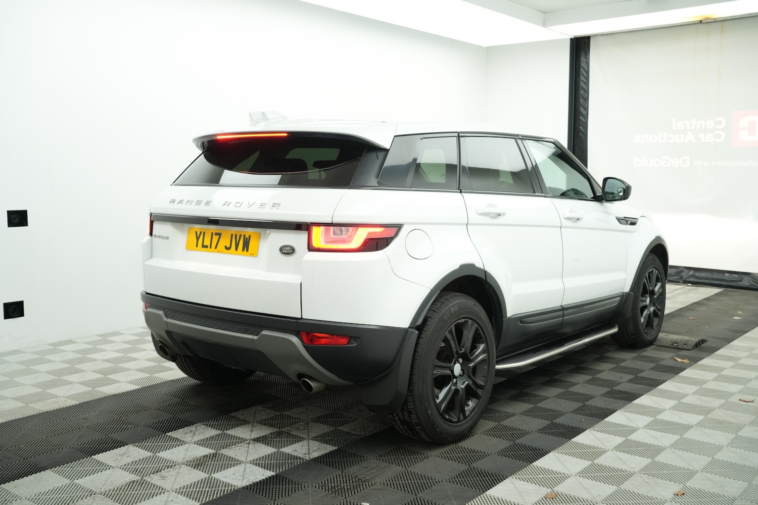 Used Land Rover Range Rover Evoque 2017 for sale - 78031602: Photo 3