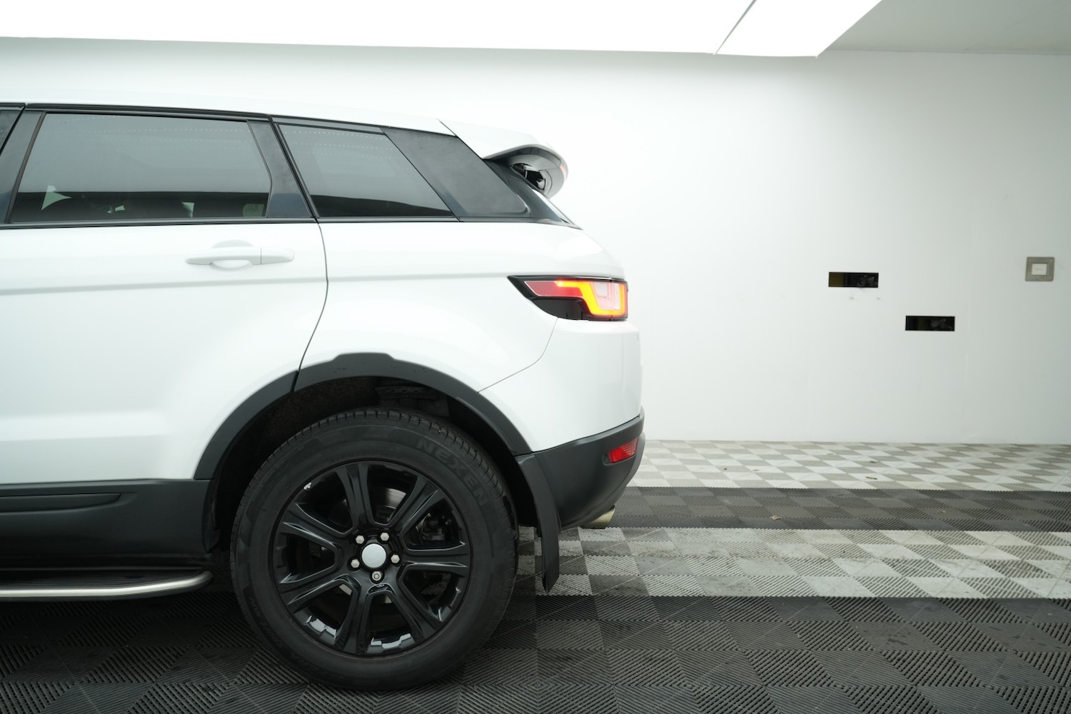 Used Land Rover Range Rover Evoque 2017 for sale - 78031602: Photo 6