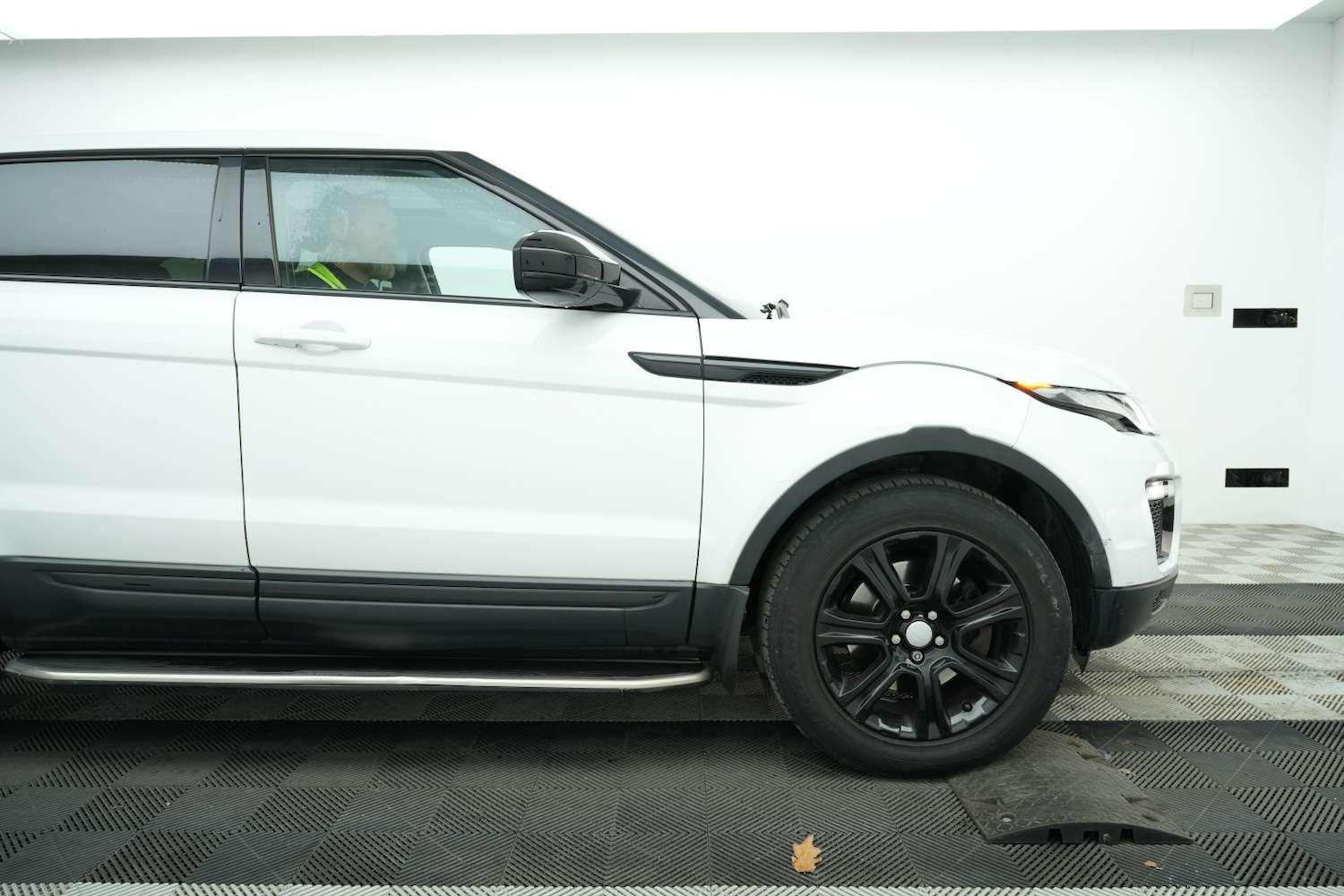 Used Land Rover Range Rover Evoque 2017 for sale - 78031602: Photo 9
