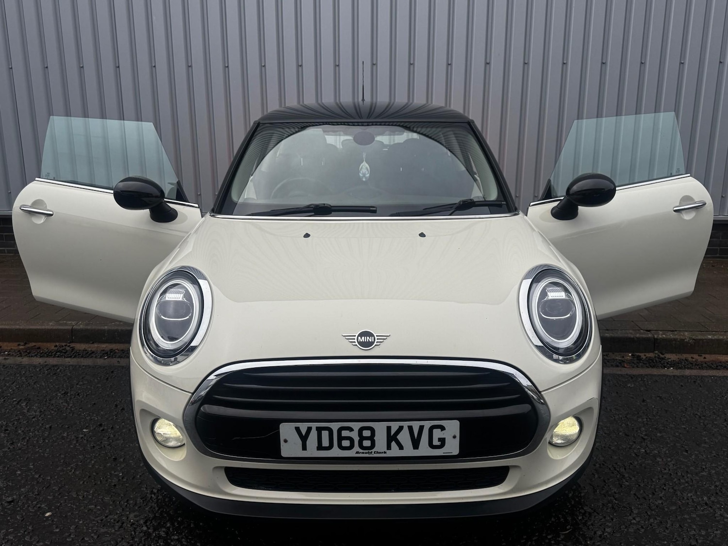 Used MINI Hatch 2018 for sale - 76468846: Photo 19