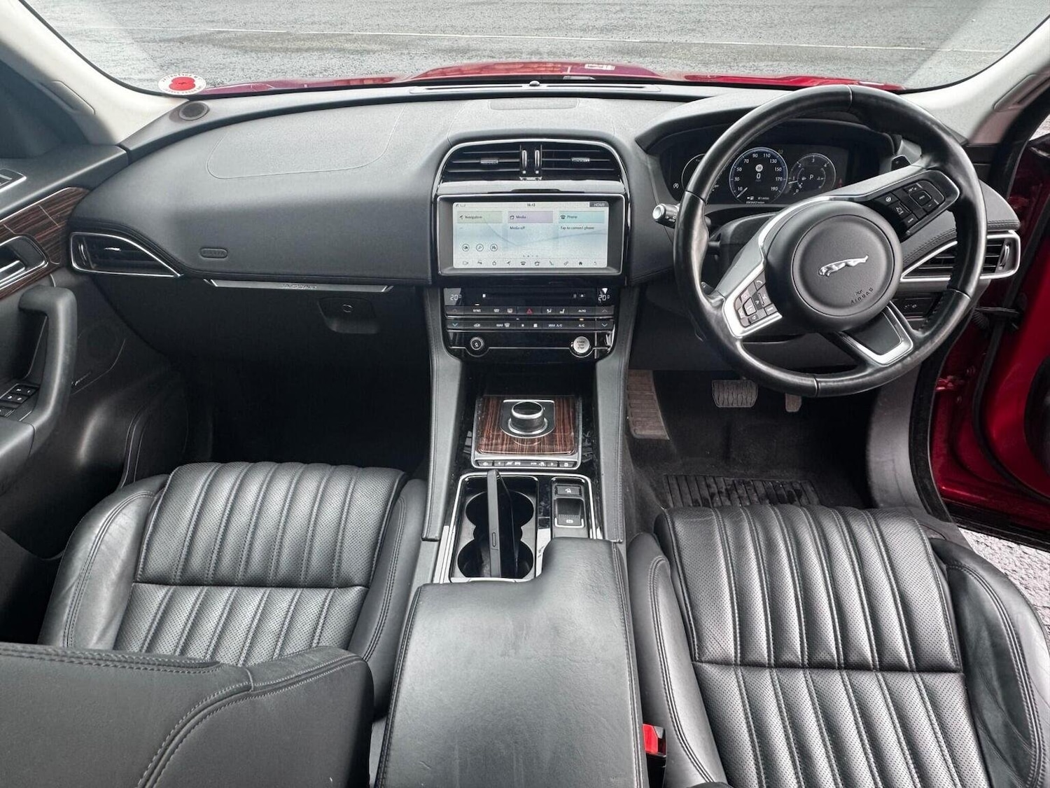 Used Jaguar F-Pace 2017 for sale - 76530992: Photo 12