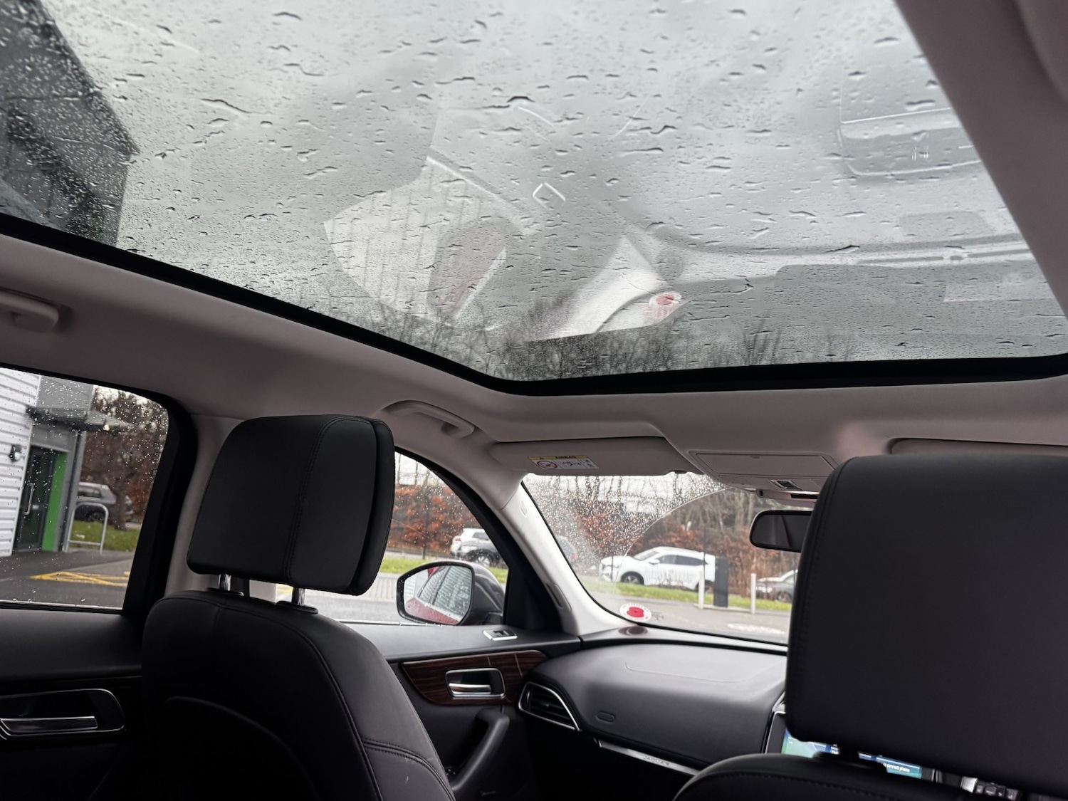 Used Jaguar F-Pace 2017 for sale - 76530992: Photo 16