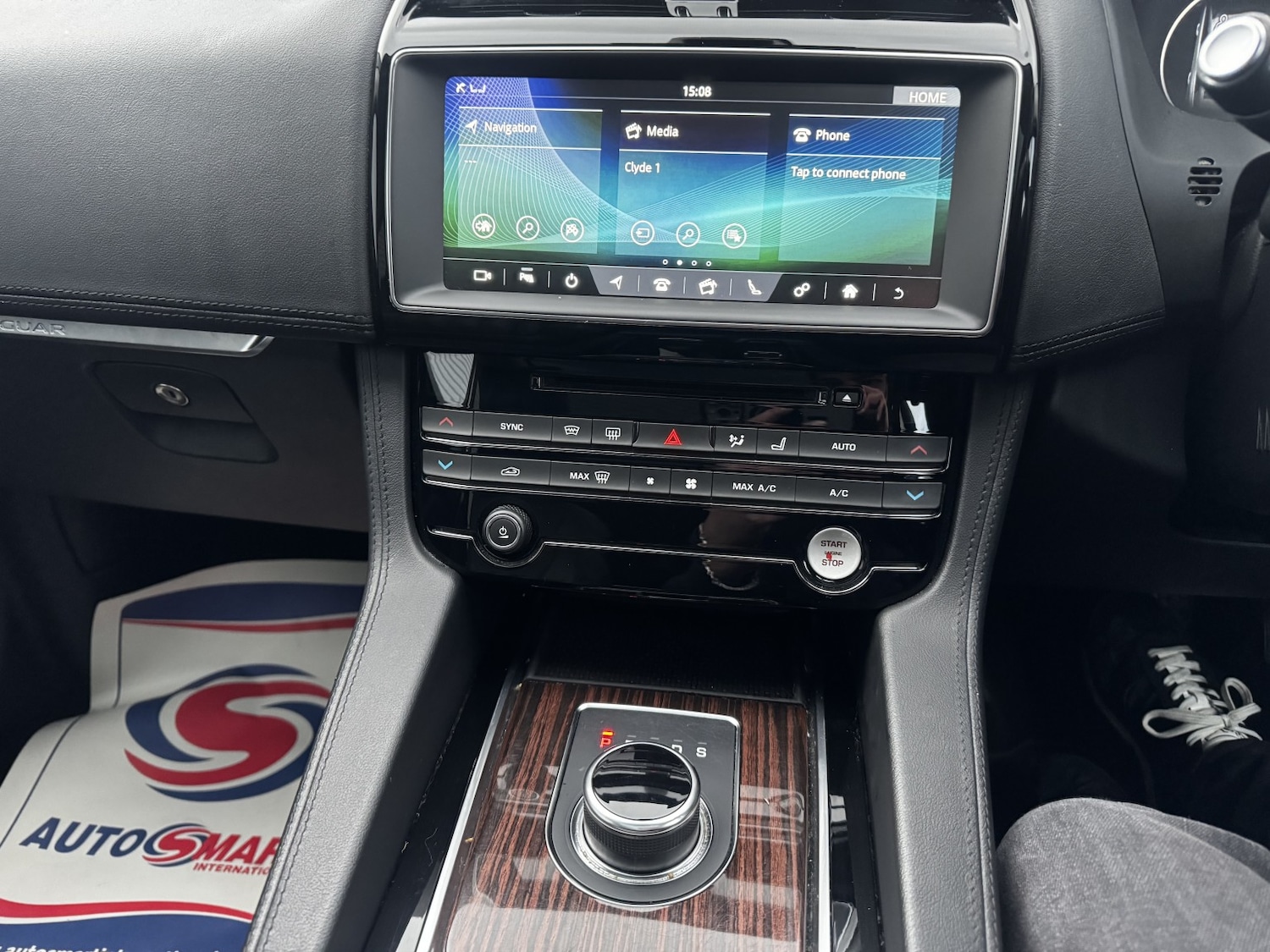 Used Jaguar F-Pace 2017 for sale - 76530992: Photo 18