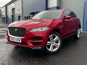 Used Jaguar F-Pace 2017 for sale - 76530992: Photo