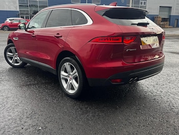 Used Jaguar F-Pace 2017 for sale - 76530992: Photo