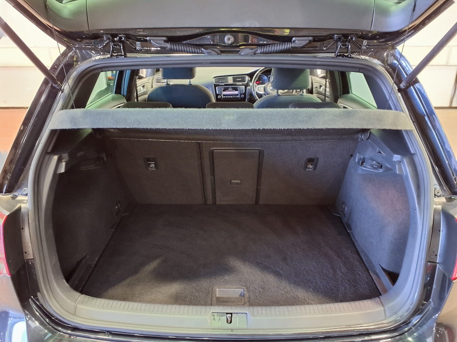 Used Volkswagen Golf 2016 for sale - 78045534: Photo 10