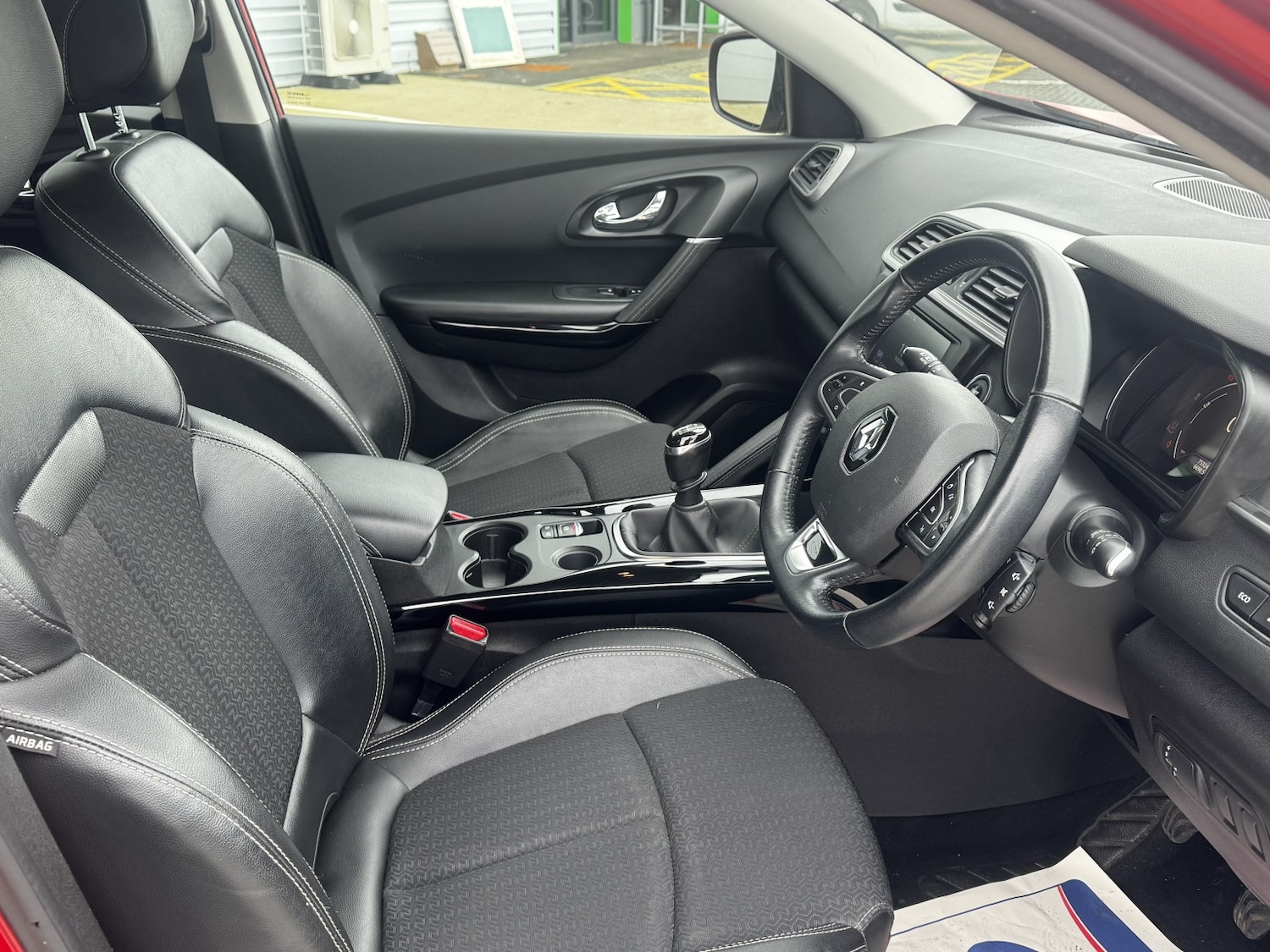 Used Renault Kadjar 2017 for sale - 77938230: Photo 14