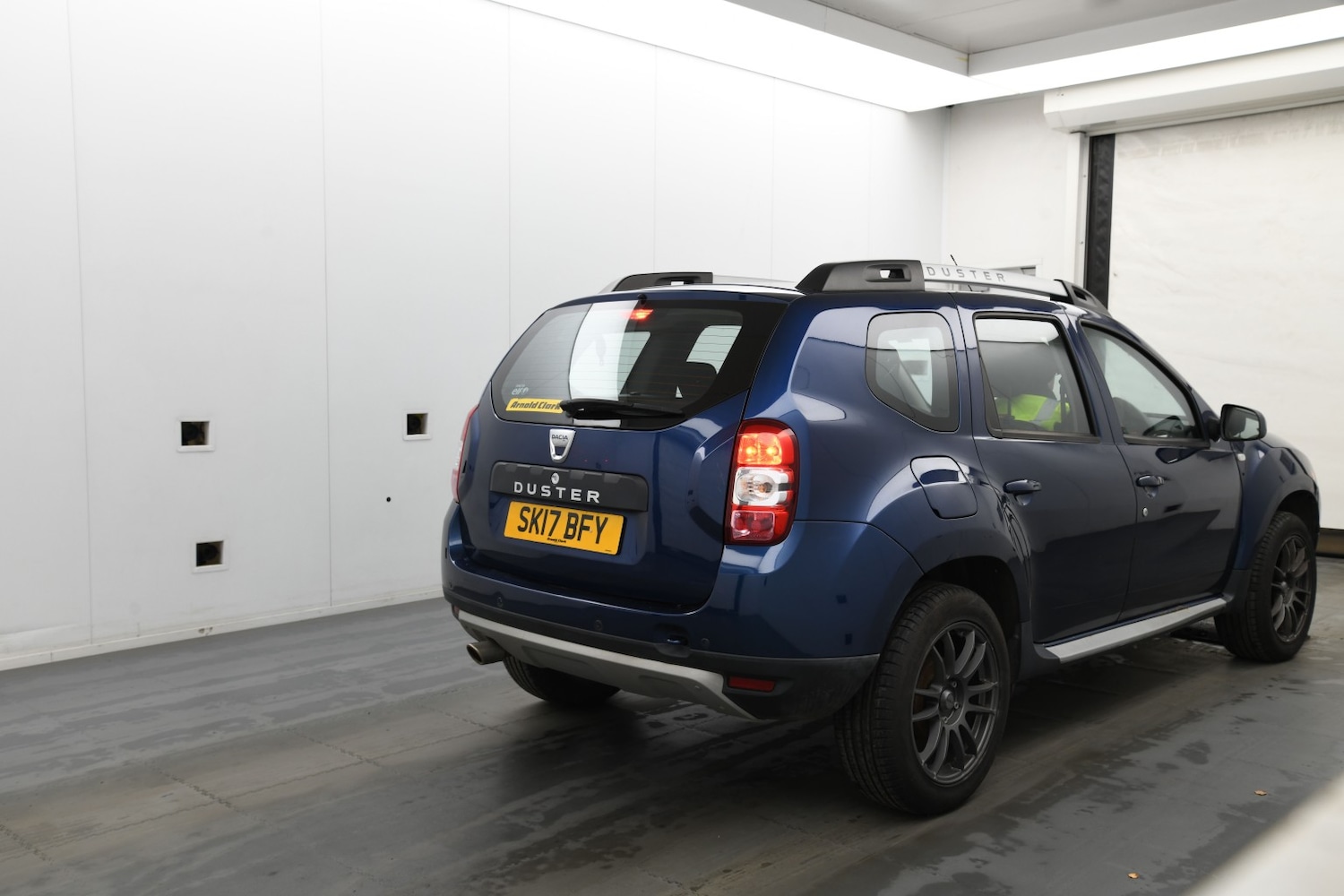 Used Dacia Duster 2017 for sale - 76799216: Photo 3